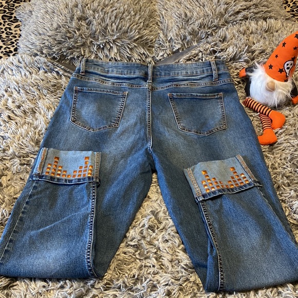 Falls Creek capris - Picture 6 of 10